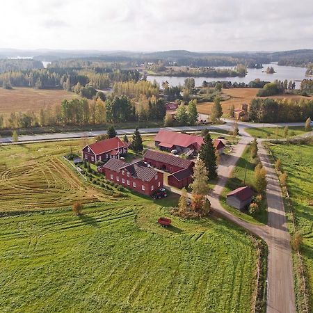 Lemettilae Countryside Accommodation Petäjävesi Eksteriør billede