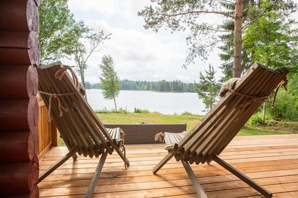 Lemettilae Countryside Accommodation Petäjävesi Eksteriør billede