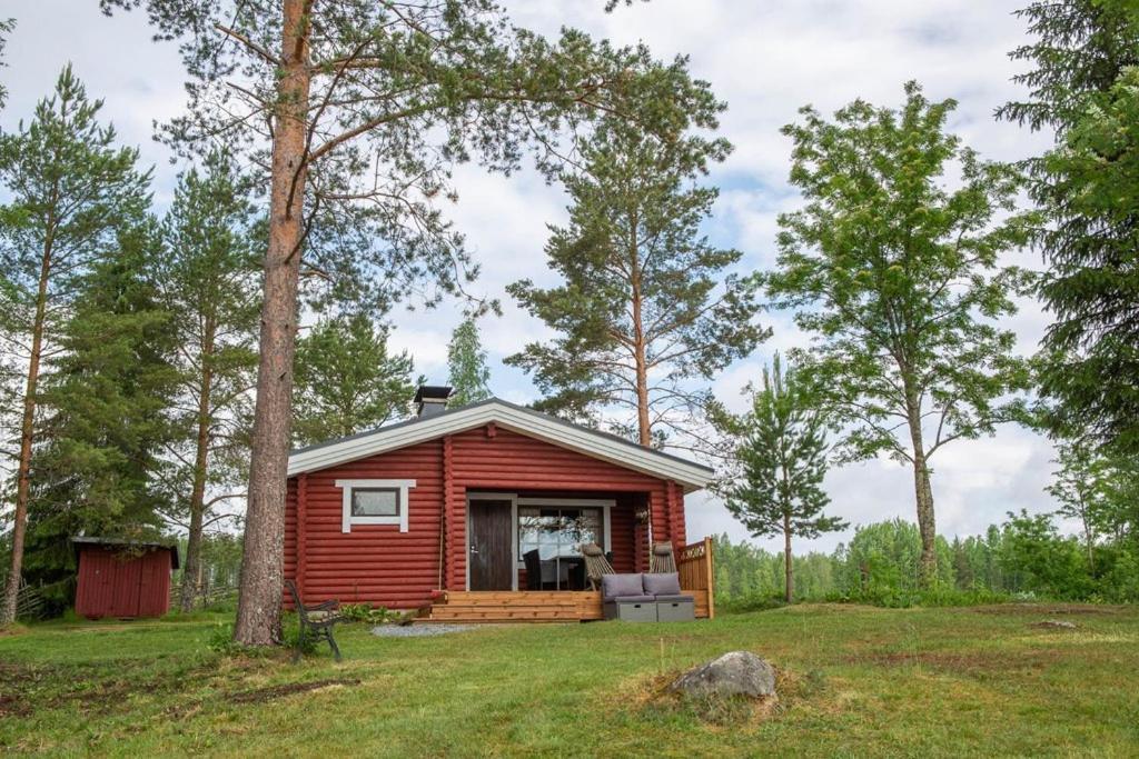 Lemettilae Countryside Accommodation Petäjävesi Eksteriør billede
